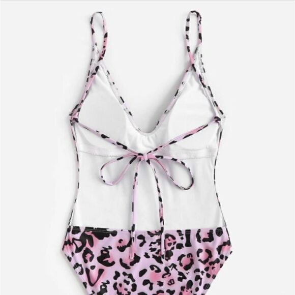 NWT Large Pink Leopard One Piece Women's Swimsuit/Bodysuit - Picture 3 of 12